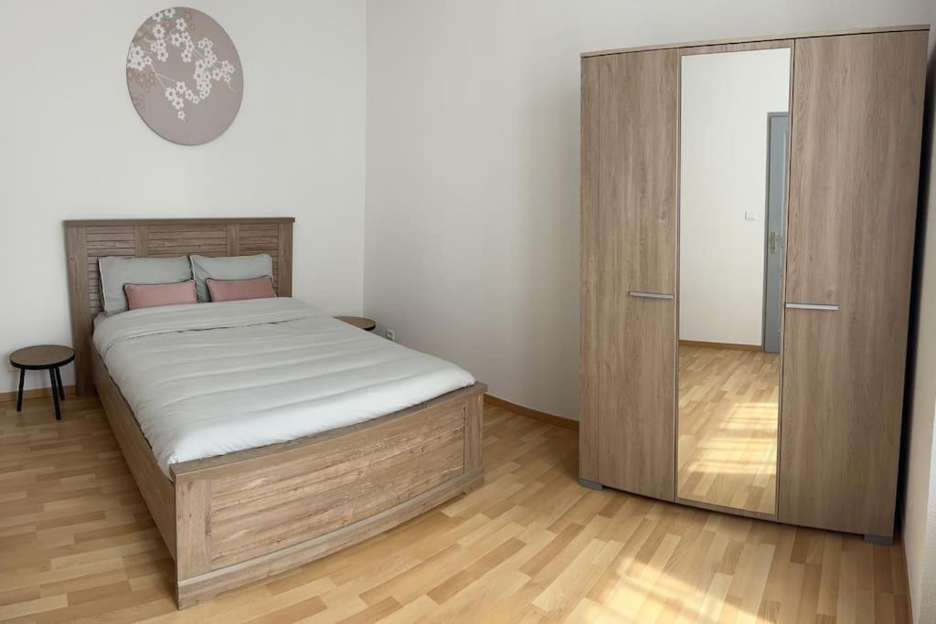 Montbéliard Appartement 1 Chambre Rue Faubourg De Besancon מראה חיצוני תמונה